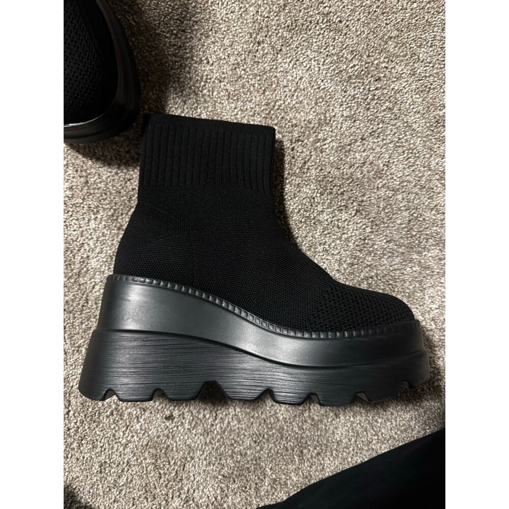 Chelsea boots - Picture 2 of 3